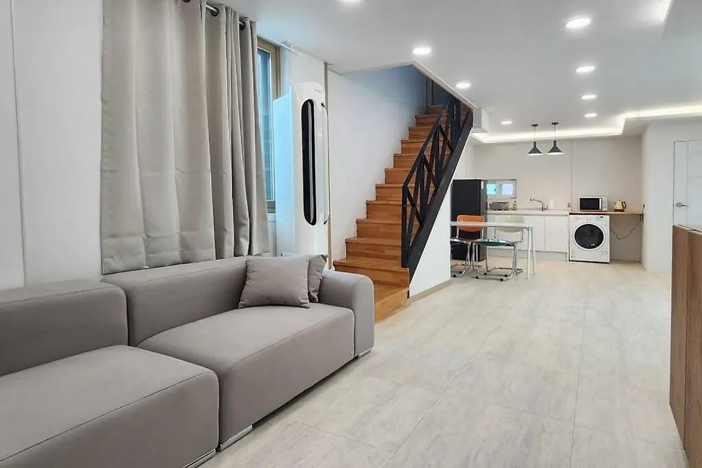 C5 White Linen House Lejlighed Seoul Sydkorea