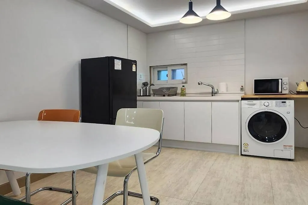 Appartement C5 White Linen House à Séoul Corée du Sud